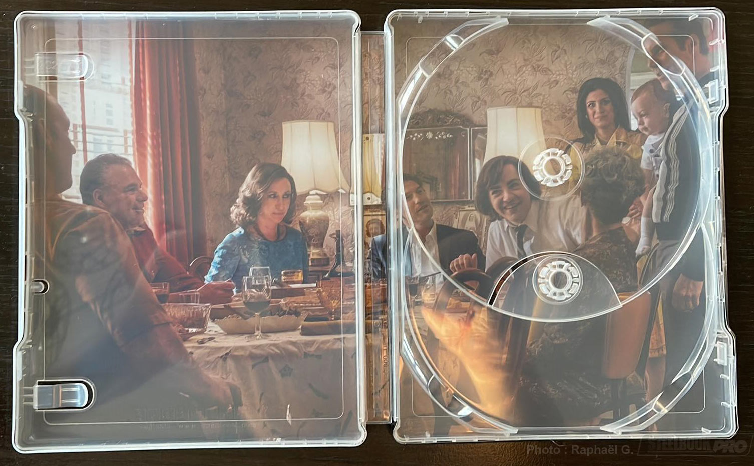 Newark-steelbook-4.jpg
