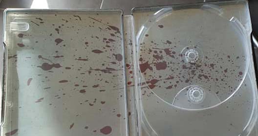 Resident-Evil-Racoon-steelbook-9.jpg