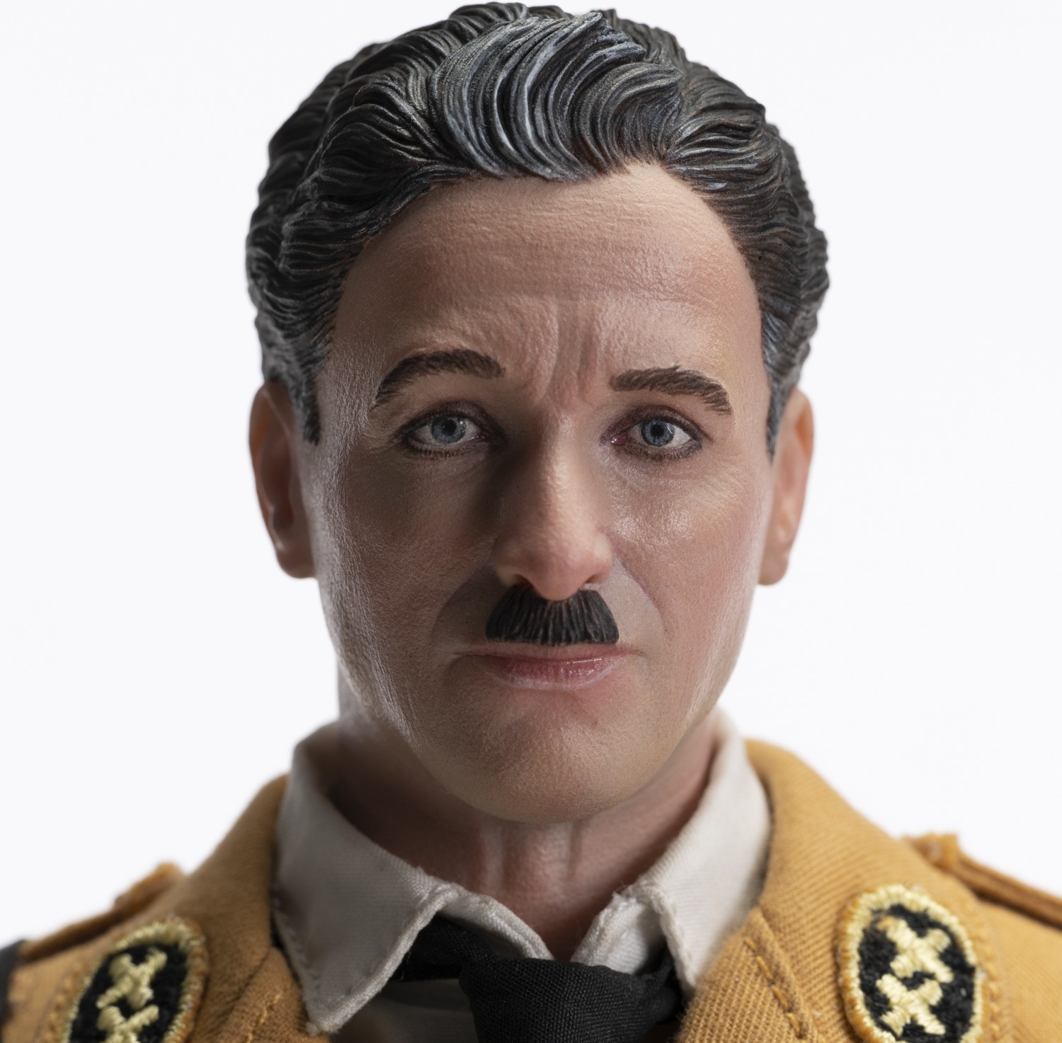 charlie-chaplin-great-dictator-16-af-regular-xvx.jpg