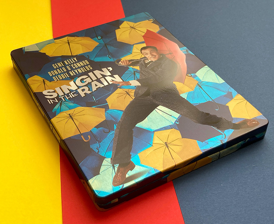 fotografias-del-steelbook-de-cantando-bajo-la-lluvia-en-uhd-4k-y-blu-ray-original_2.jpg