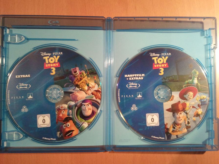 toystory3_2disc_discs.jpg