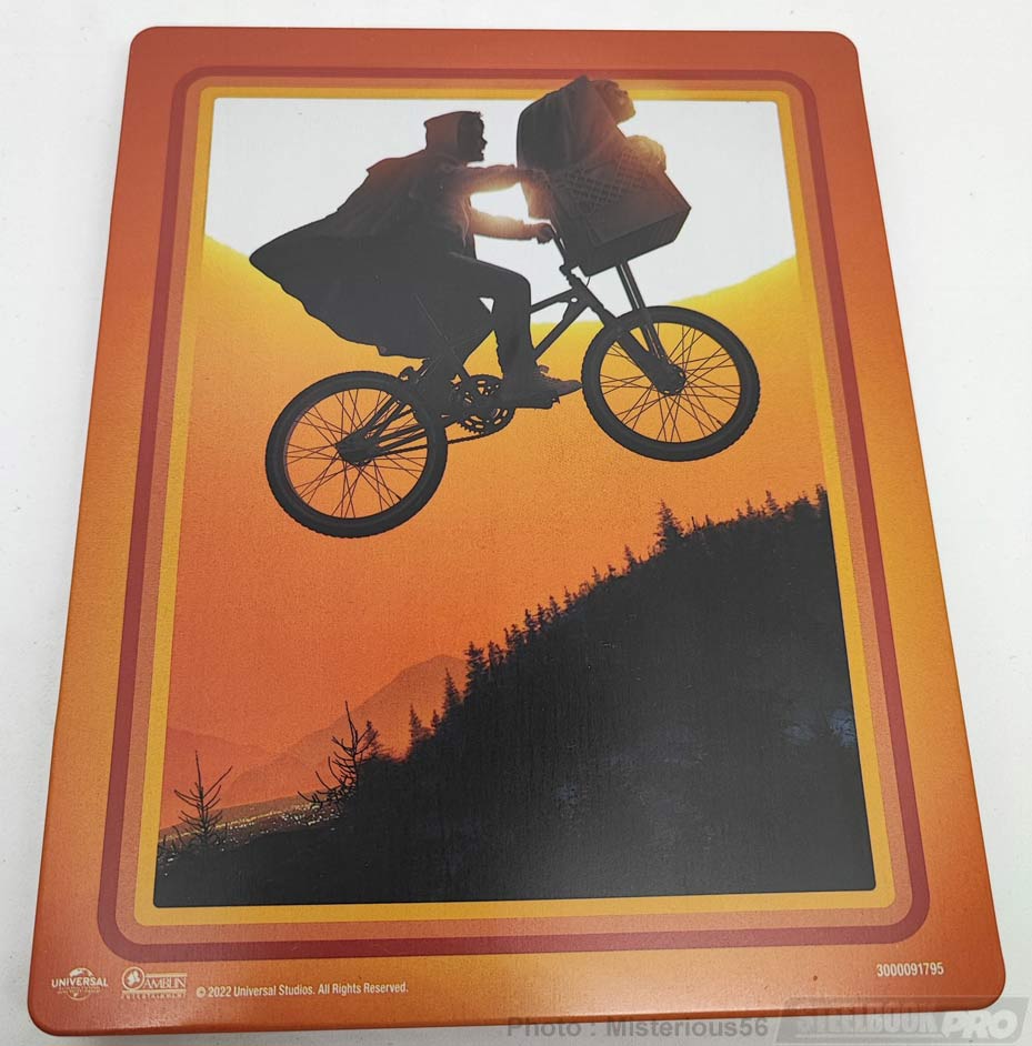 ET-Extra-terrestrial-steelbook-2.jpg