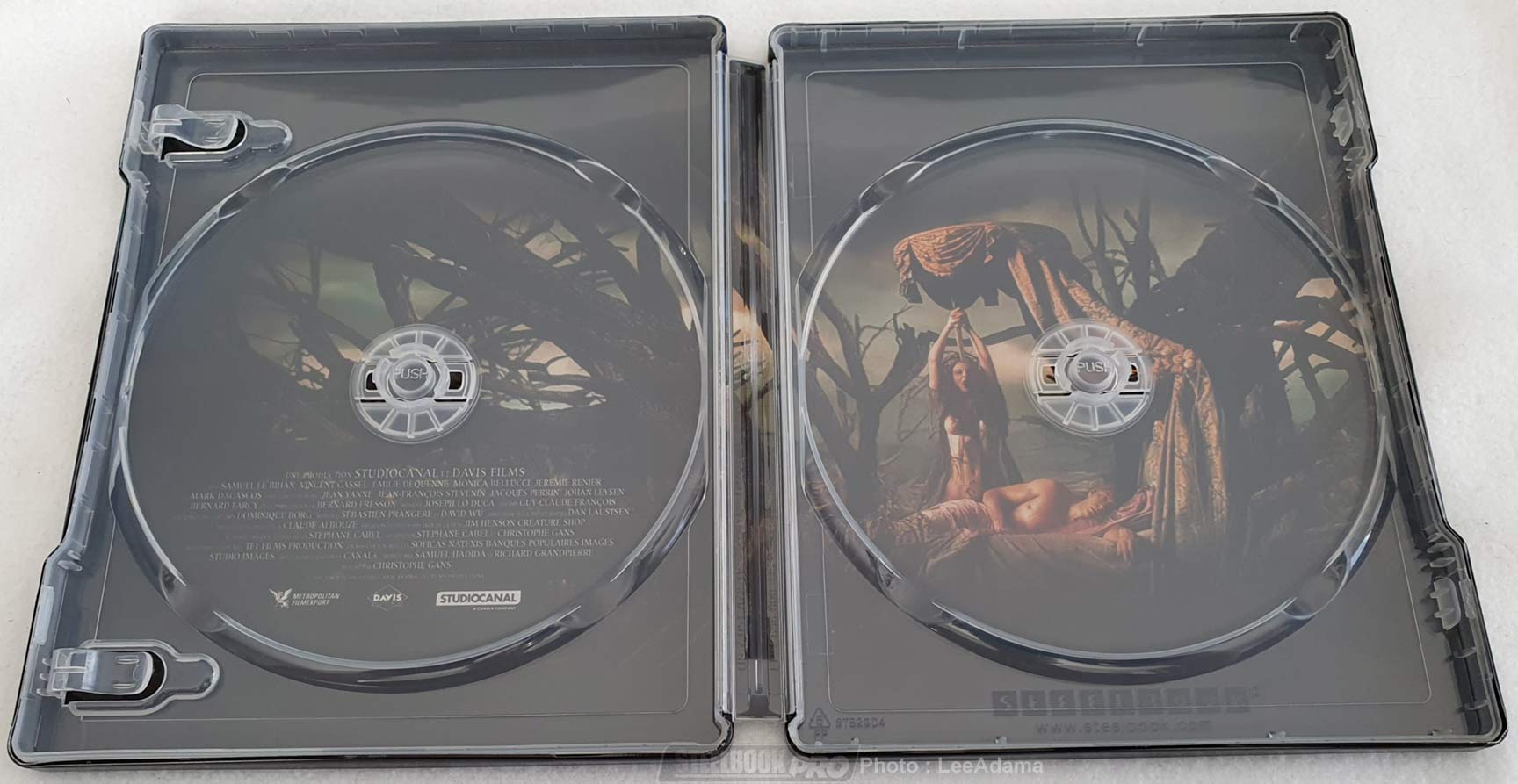 Le-Pacte-des-Loups-steelbook-8.jpg