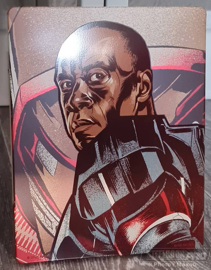 Iron-Man-3-steelbook-Mondo-5.jpg