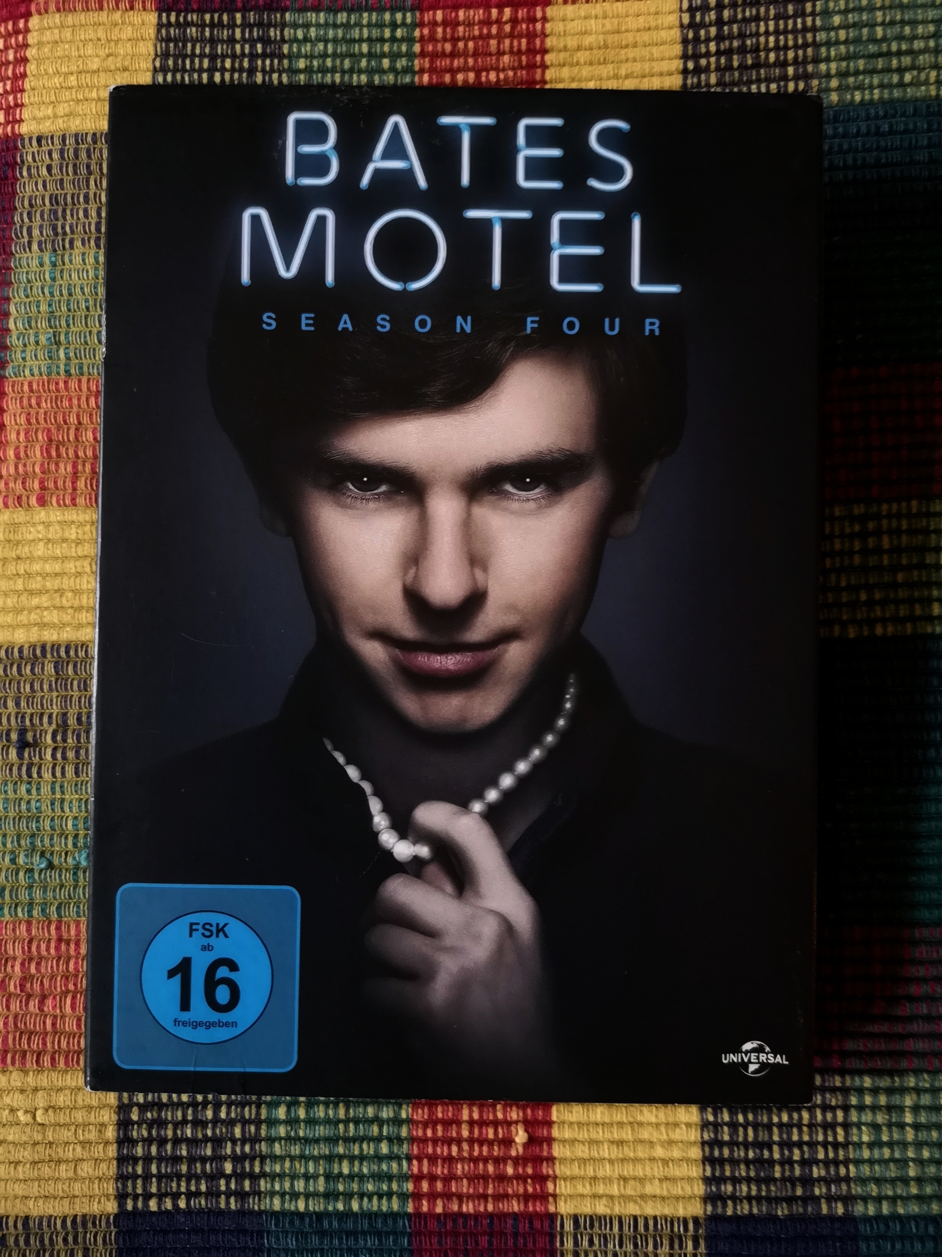 BatesMotel04ok.jpg