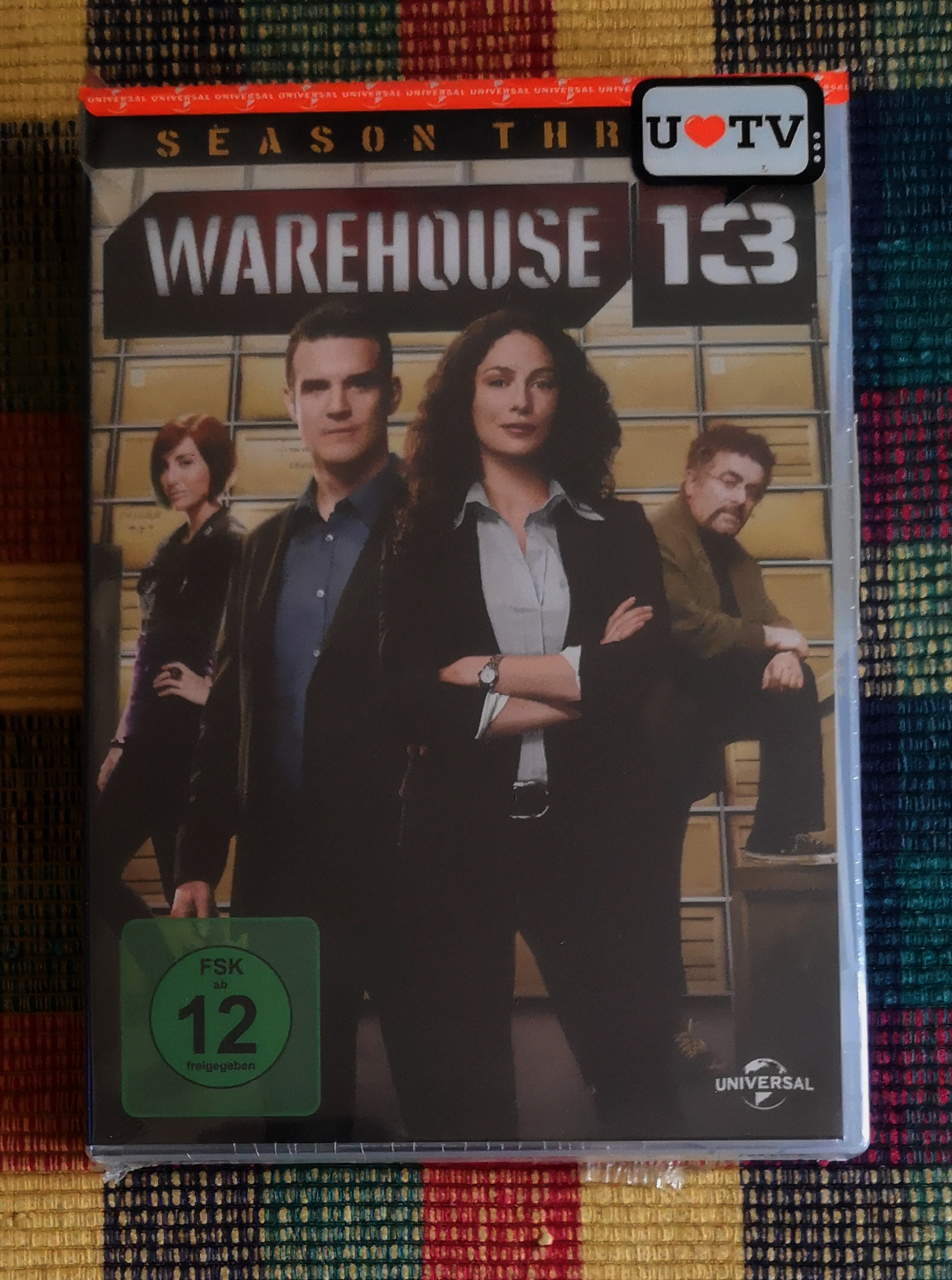 WAREHOUSE13s03VSok.jpg