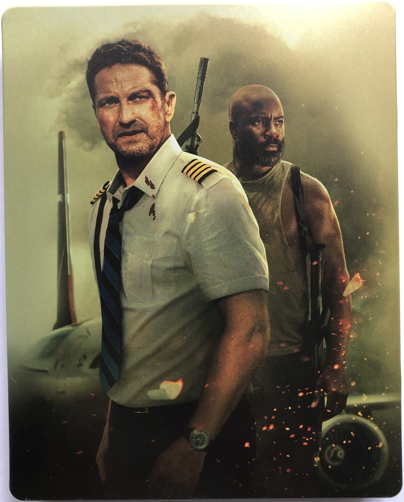 04_Plane_Cover.jpg