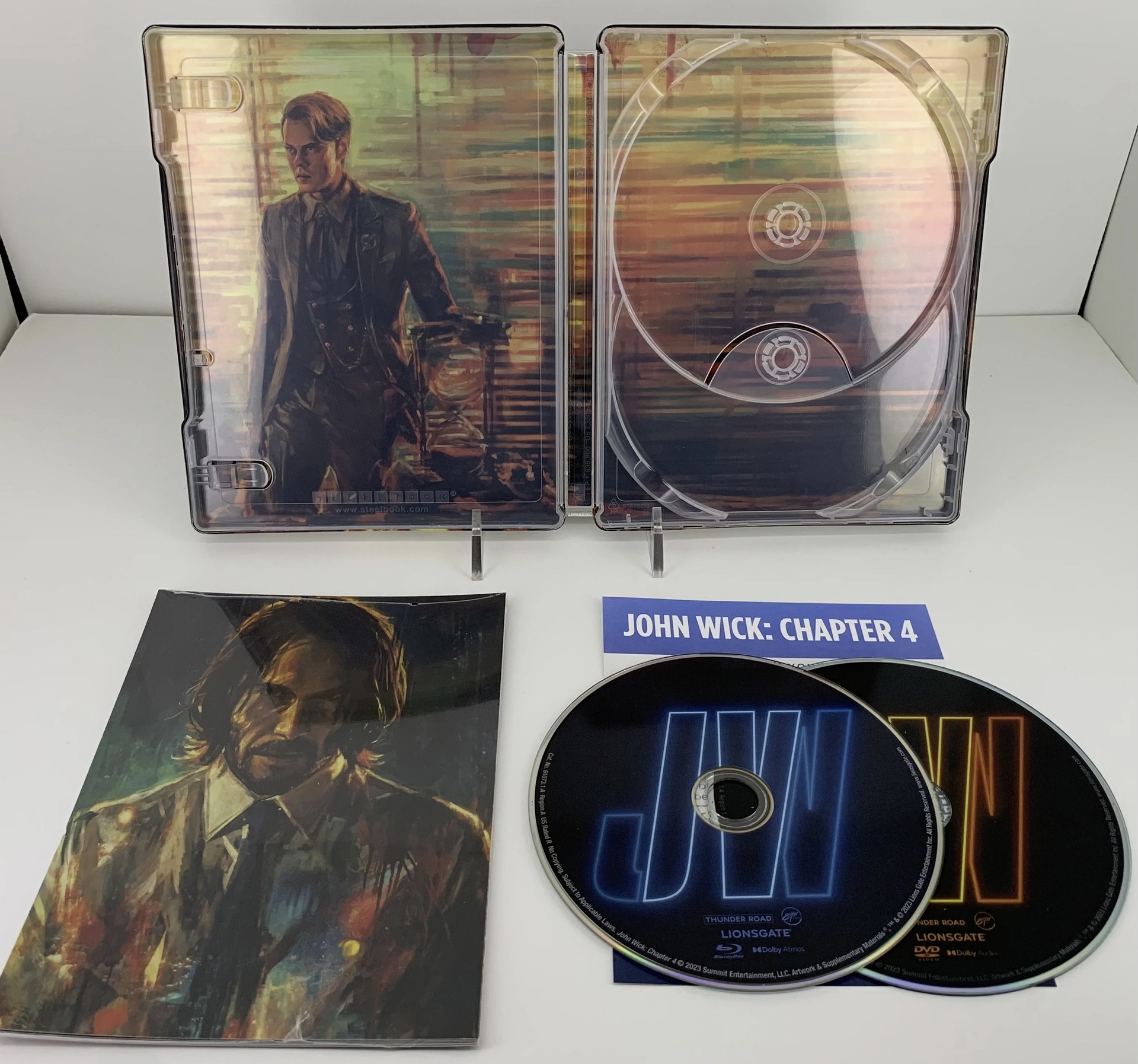 john-wick-chapter-4-walmart-exclusive-in-hand-pics-v0-4oy4izdghn4b1.jpg.jpg