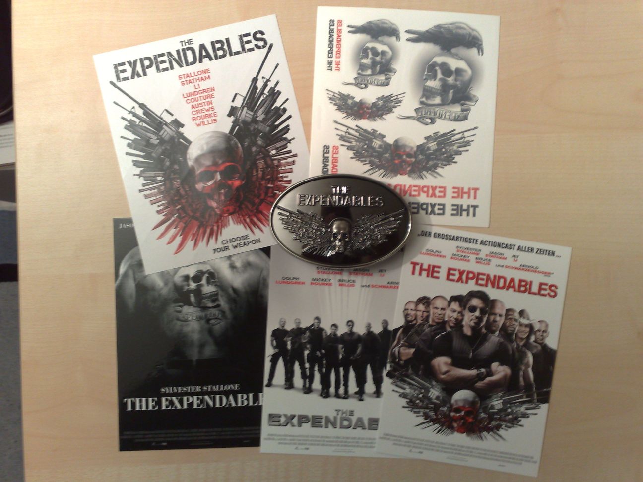 04 Expendables Hero Pack Inhalt 1.jpg