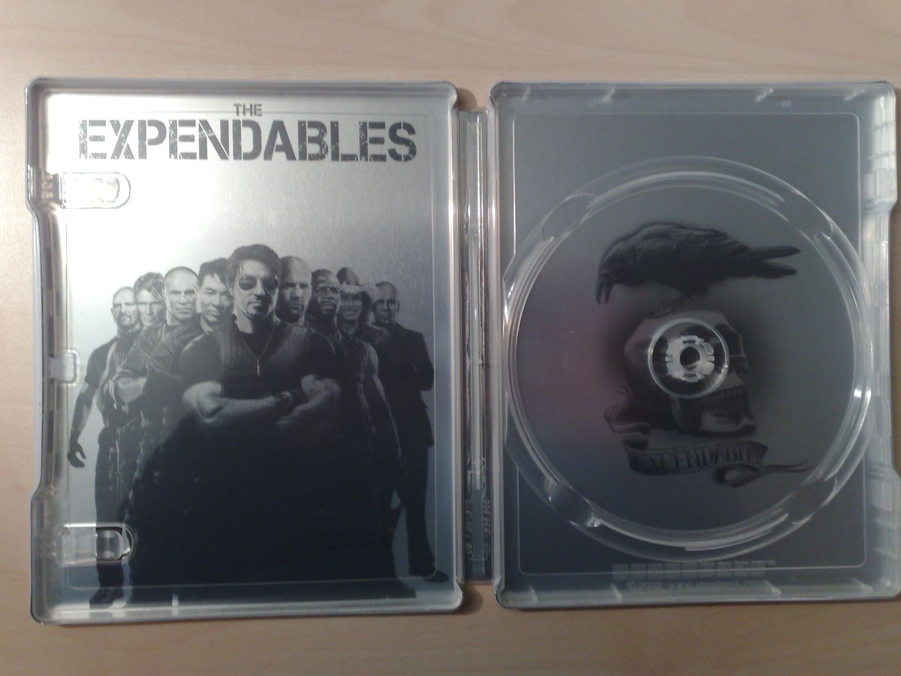 10 Expendables Steelbook Inside Artwork.jpg