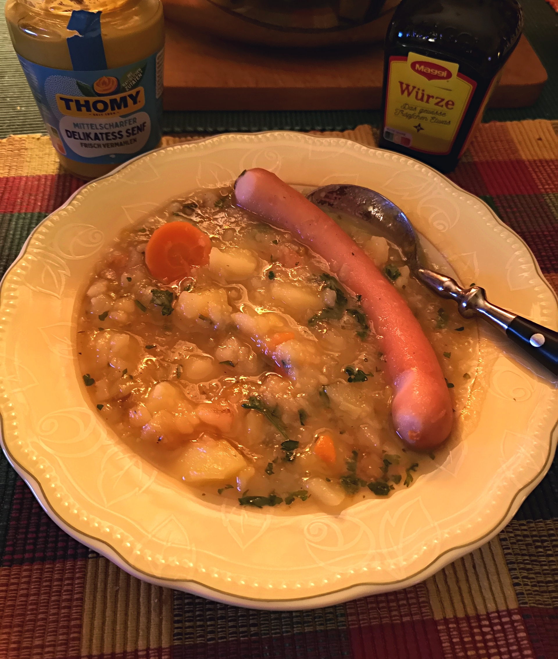KartoffelsuppeMITok.jpg
