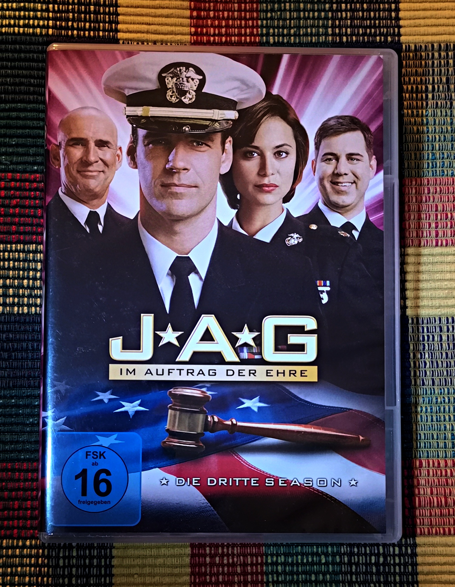 JAGs03ok.jpg
