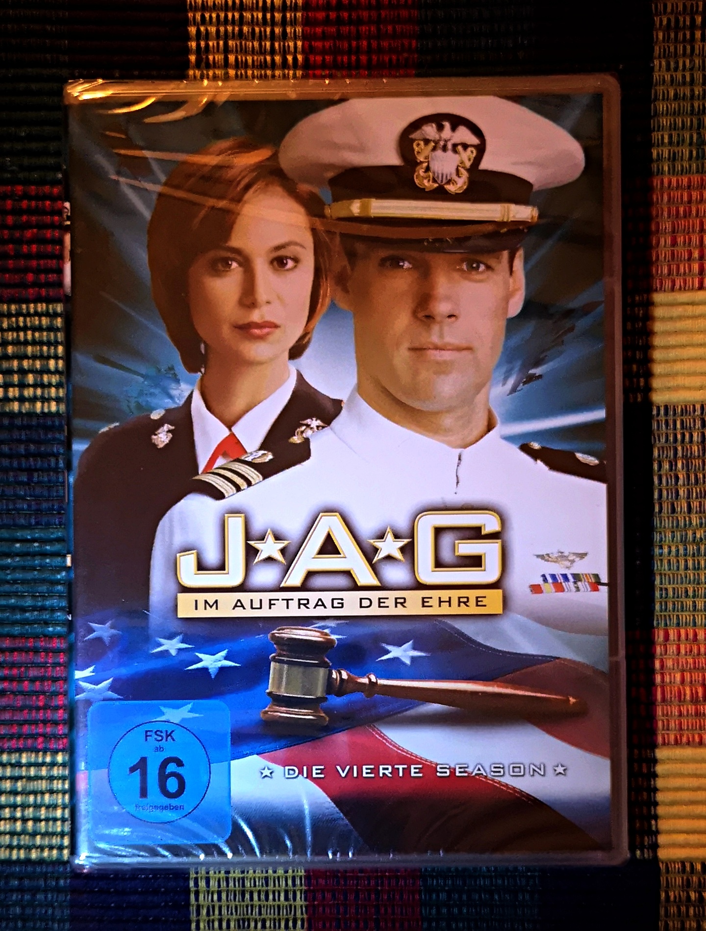 JAGs04ok1.jpg