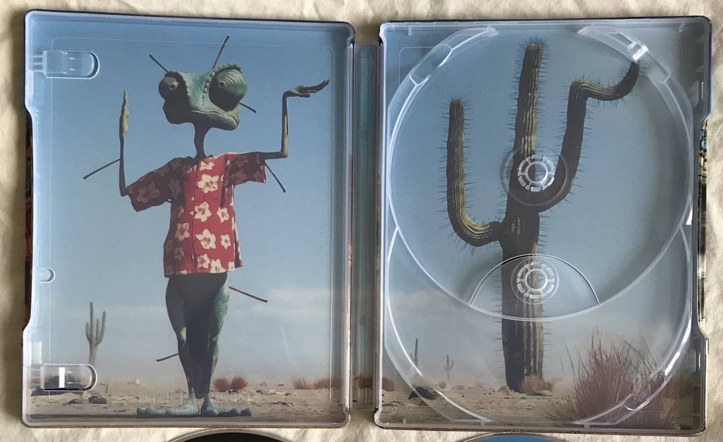 Rango-steelbook-4K-2.jpg