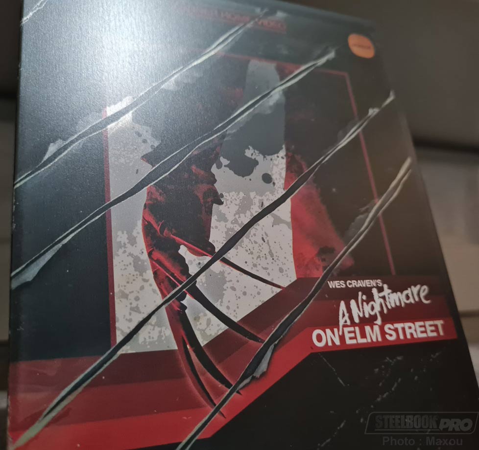 A-nightmare-on-Elm-Street-steelbook-2.jpg