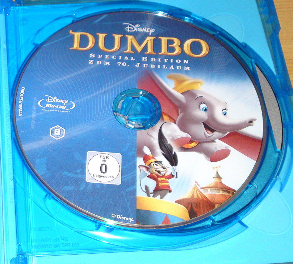 Dumbo_Disc_1.jpg