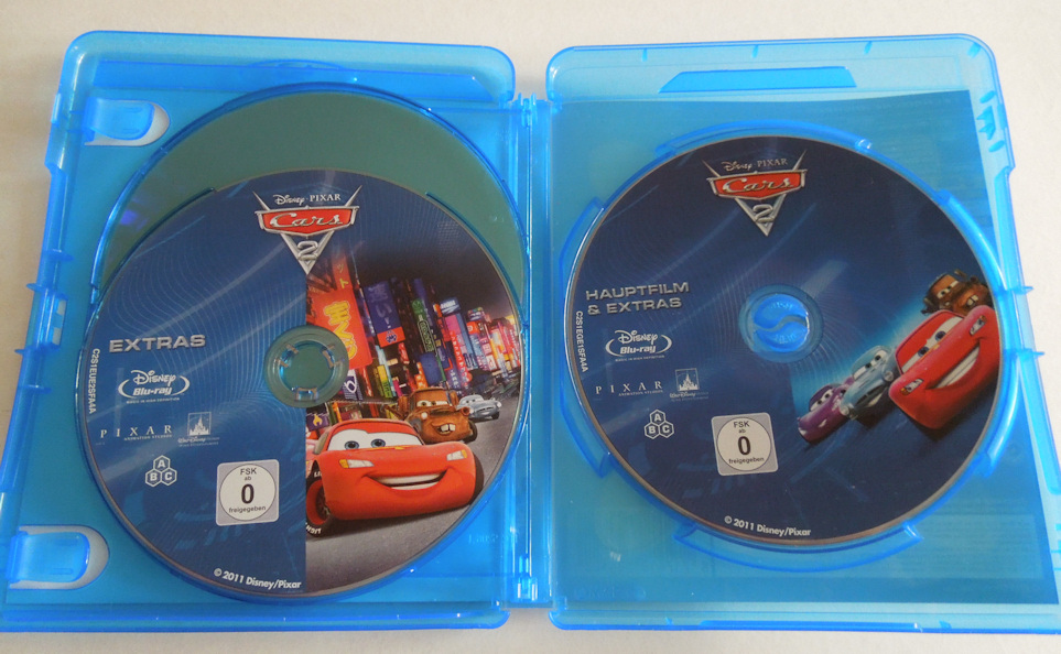 Cars_2_3D_Disc_2_3.jpg