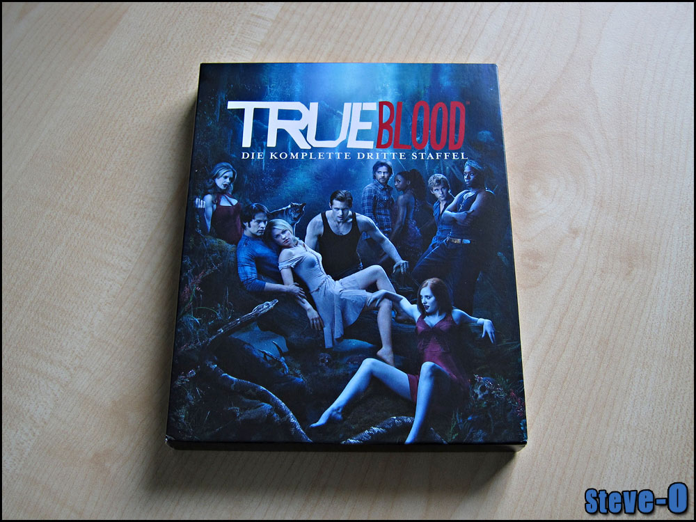 true-blood-season-3.jpg