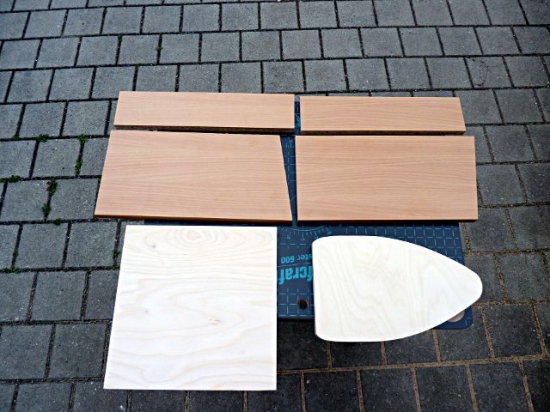 Die zugeschnitten Holzplatten