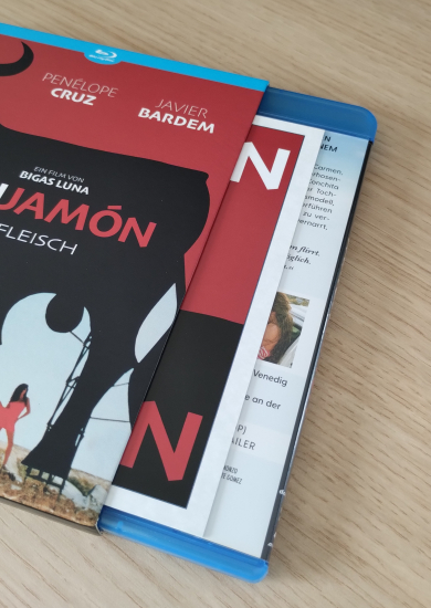 Jamón Jamón - Booklet