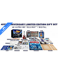 back-to-the-future-the-ultimate-trilogy-4k---amazon-exclusive-40th-anniversary-collector‘s-edition-steelbook-4k-uhd---blu-ray---2-bonus-blu-ray---digital-copy-us-import-ohne-dt.-ton-inhalt_klein.jpg