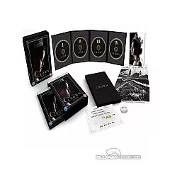 The-Crown-Season-One-Limited-Collectors-Edition-Digipak-UK.webp