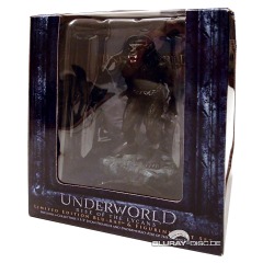 Underworld-Rise-of-the-Lycans-Limited-Figurine-Set-US-ODT.jpg