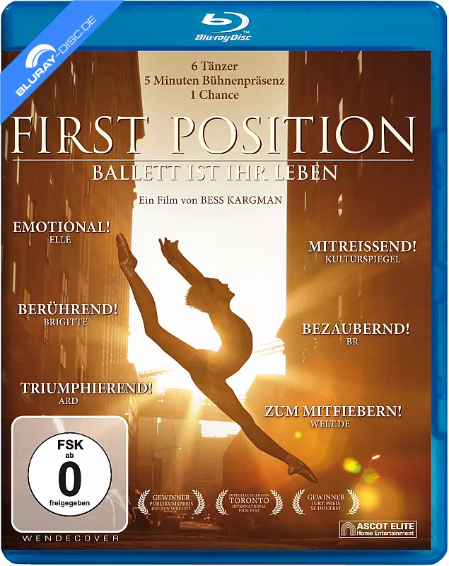 first-position-ballett-ist-ihr-leben-neu.webp