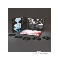 marillion-brave-deluxe-edition-blu-ray-und-4-cd-de.jpg