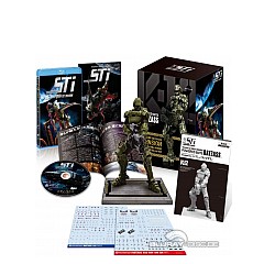starship-troopers-invasion-collectors-box-blu-ray-and-ratzass-power-suit-figure-jp.jpg