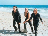 3-Engel-fuer-Charlie-2000-Reviewbild-06.jpg