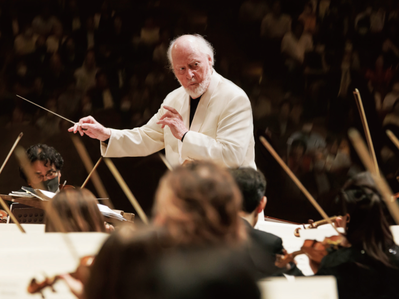John-Williams-in-Tokyo-Newsbild-01.jpg John-Williams-in-Tokyo-Newsbild-01.jpg