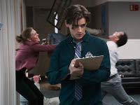 Office-Uprising-Reviewbild-01.jpg Office-Uprising-Reviewbild-01.jpg