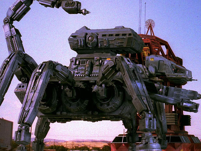 Robot-Wars-1993-Reviewbild-05.jpg Robot-Wars-1993-Reviewbild-05.jpg
