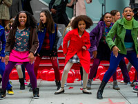 annie-2014-review-001.jpg