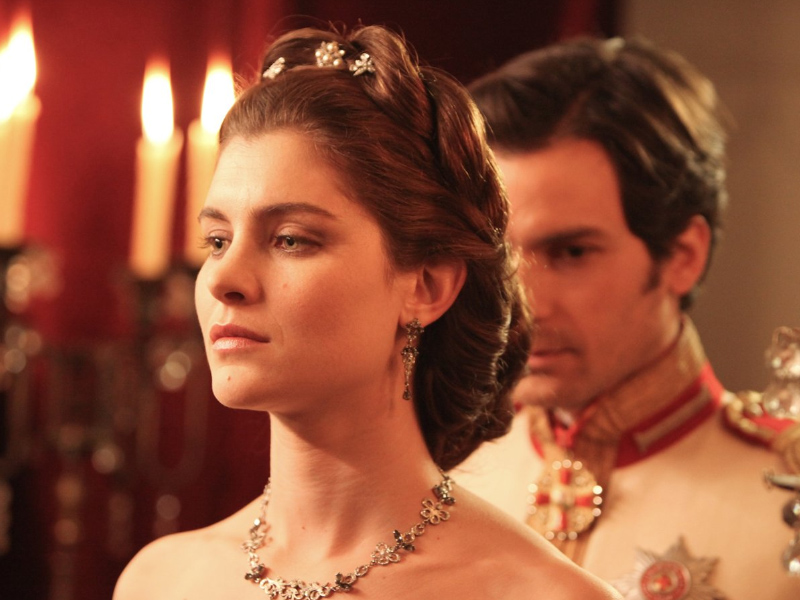Anna_Karenina_2013_01.jpg