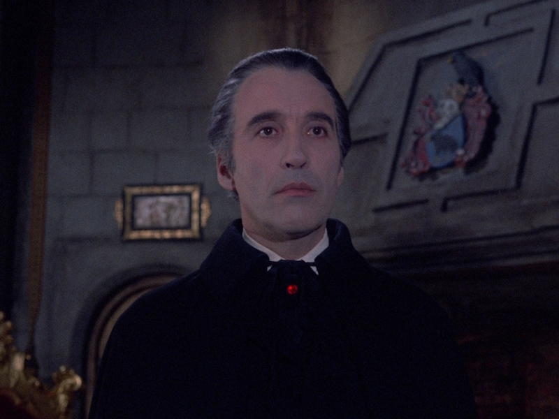 Dracula_Naechte_des_Entsetzens_01.jpg