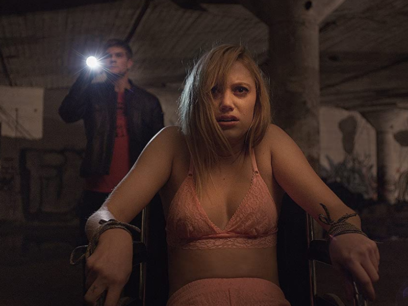 It_Follows_01.jpg