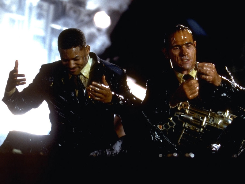 Men_in_Black_1997_02.jpg