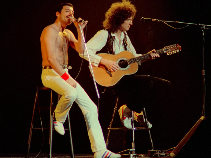 Queen_Rock_Montreal_and_Live_Aid_02.jpg