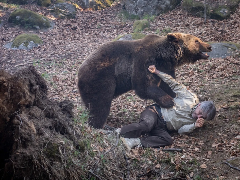Savage_Hunt_Blutige_Jagd_01.jpg