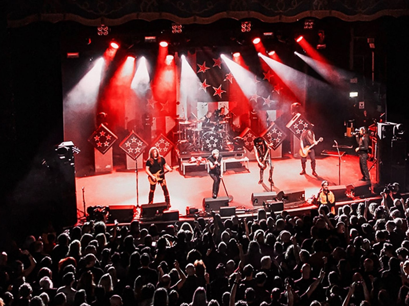 Skid_Row_Live_in_London_01.jpg