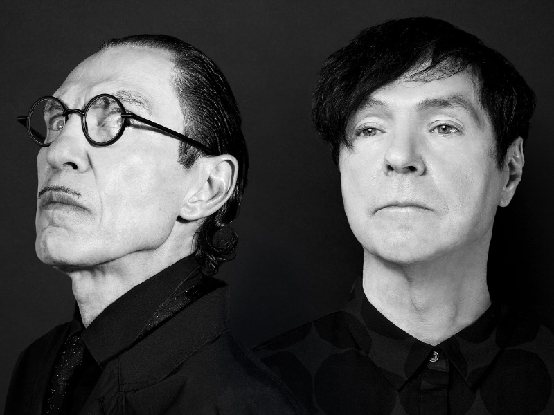 The_Sparks_Brothers_01.jpg