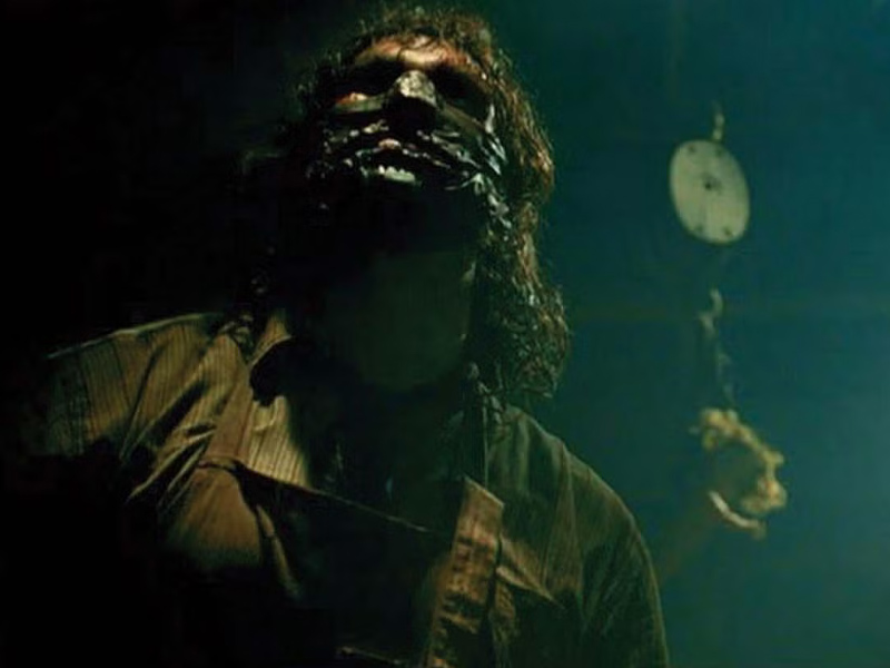 The_Texas_Chainsaw_Massacre_The_Beginning_01.jpg