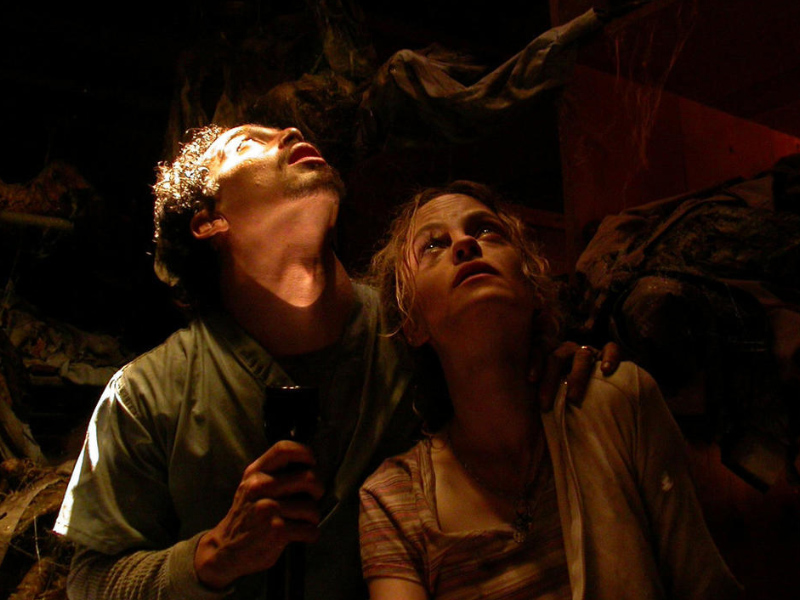 The_Toolbox_Murders_2003_01.jpg